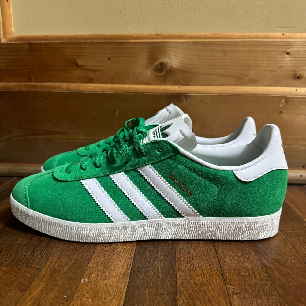 Men’s Adidas green suede Olympic Gazelles size 11 brand new